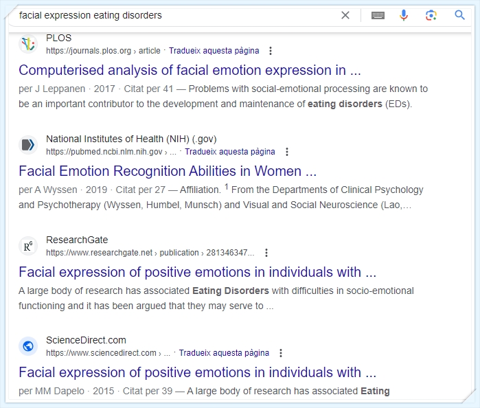 Imagen del buscador de la base de datos PsycInfo con las palabras "facial expression" y "eating disorders".